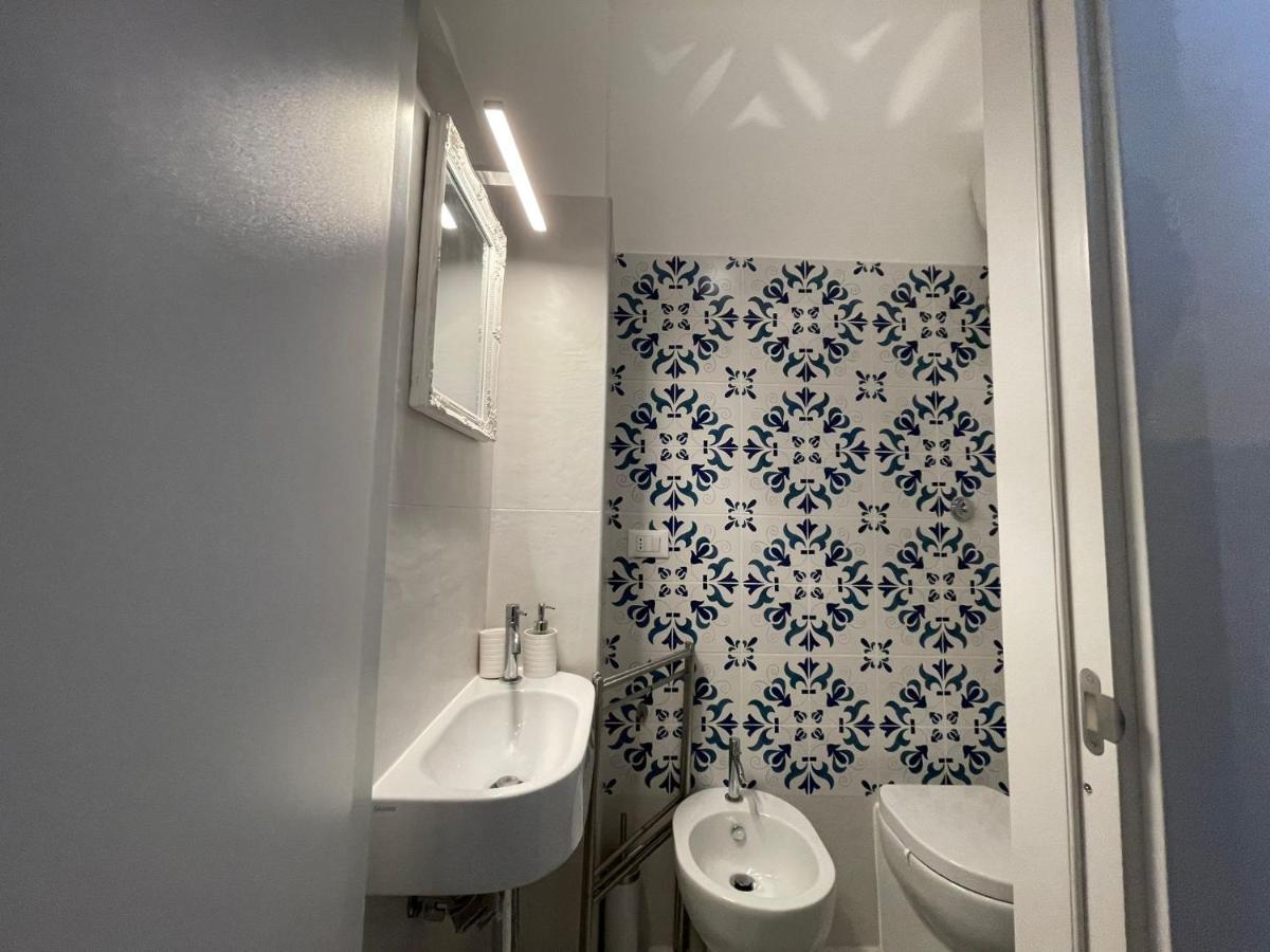 オストゥーニ Casa Azzurroヴィラ エクステリア 写真